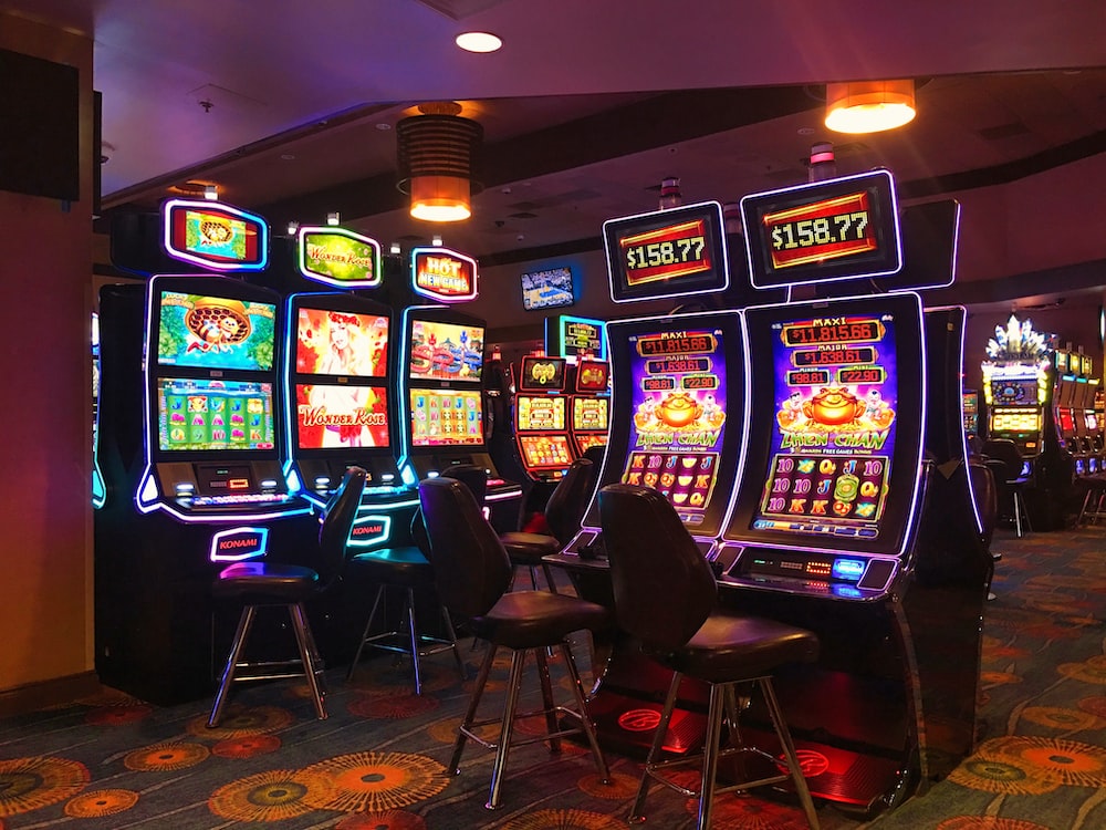Menangkan Jackpot di YUYU4D Slot: Strategi dan Tips Terbaik