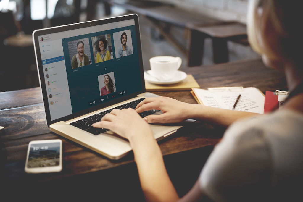 1v1 Chat – Meet New People Instantly with TinyChat