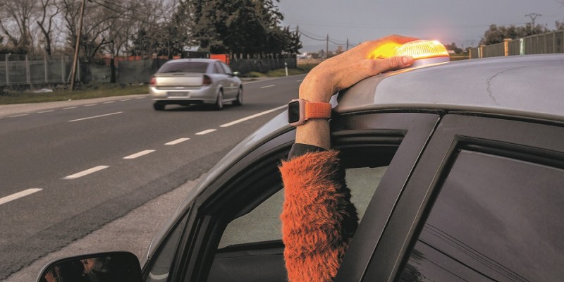 Die Bedeutung der Warnleuchte V16 für Straßen Sicherheit
