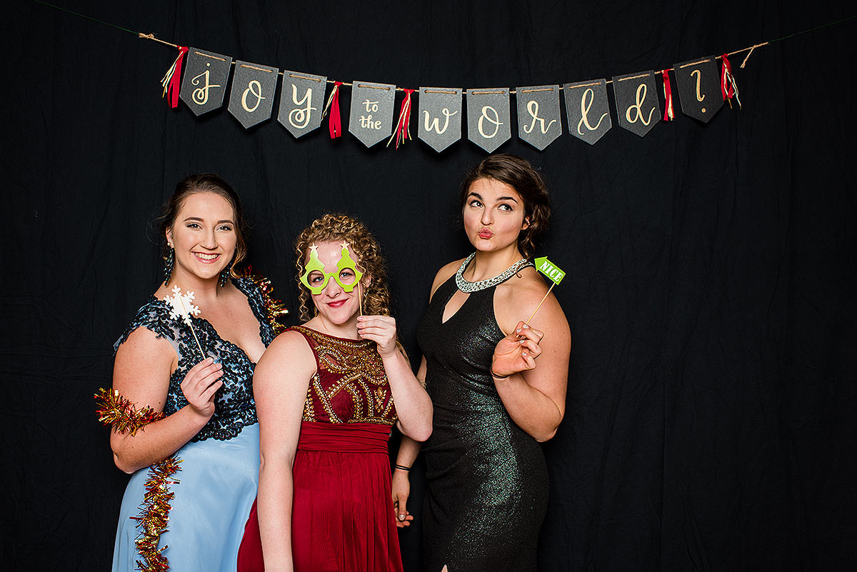 DC Photo Booth Rental Services for Weddings, Birthdays &amp; More