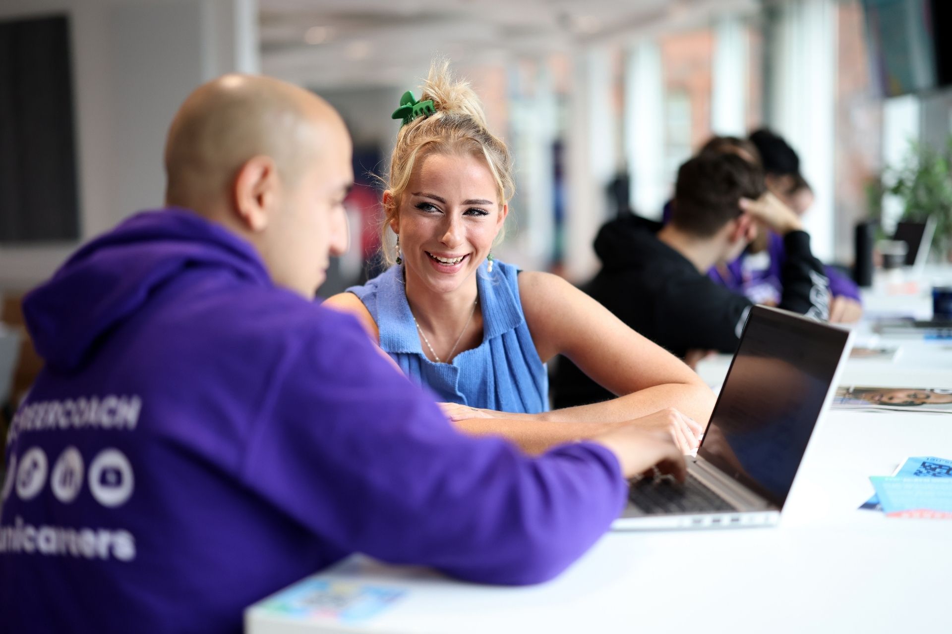 Do I Need a Life Coach UK? Discover How Coaching Works