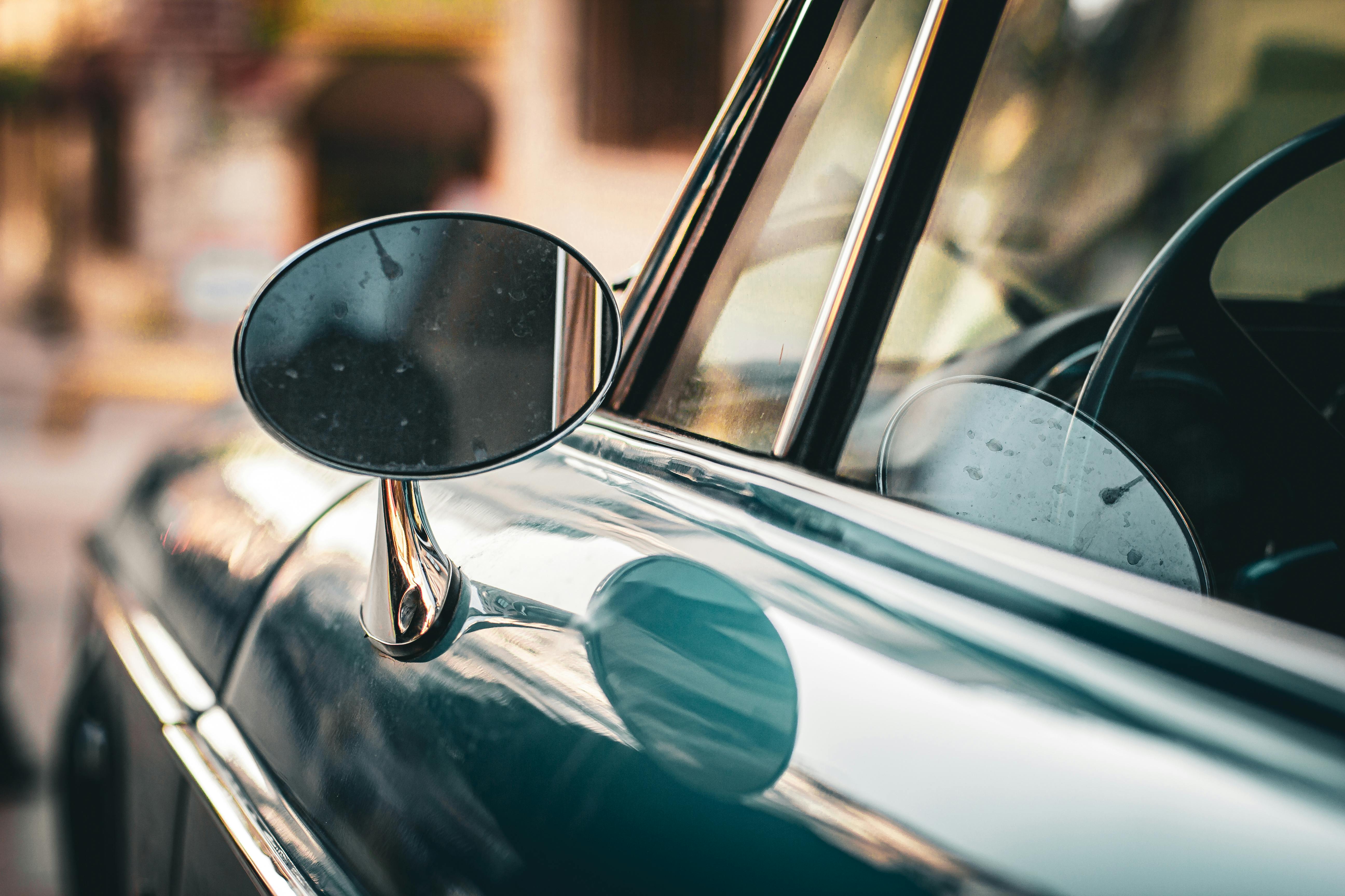 Taxis for Airport Transfers: Heathrow &amp; Gatwick Made Easy