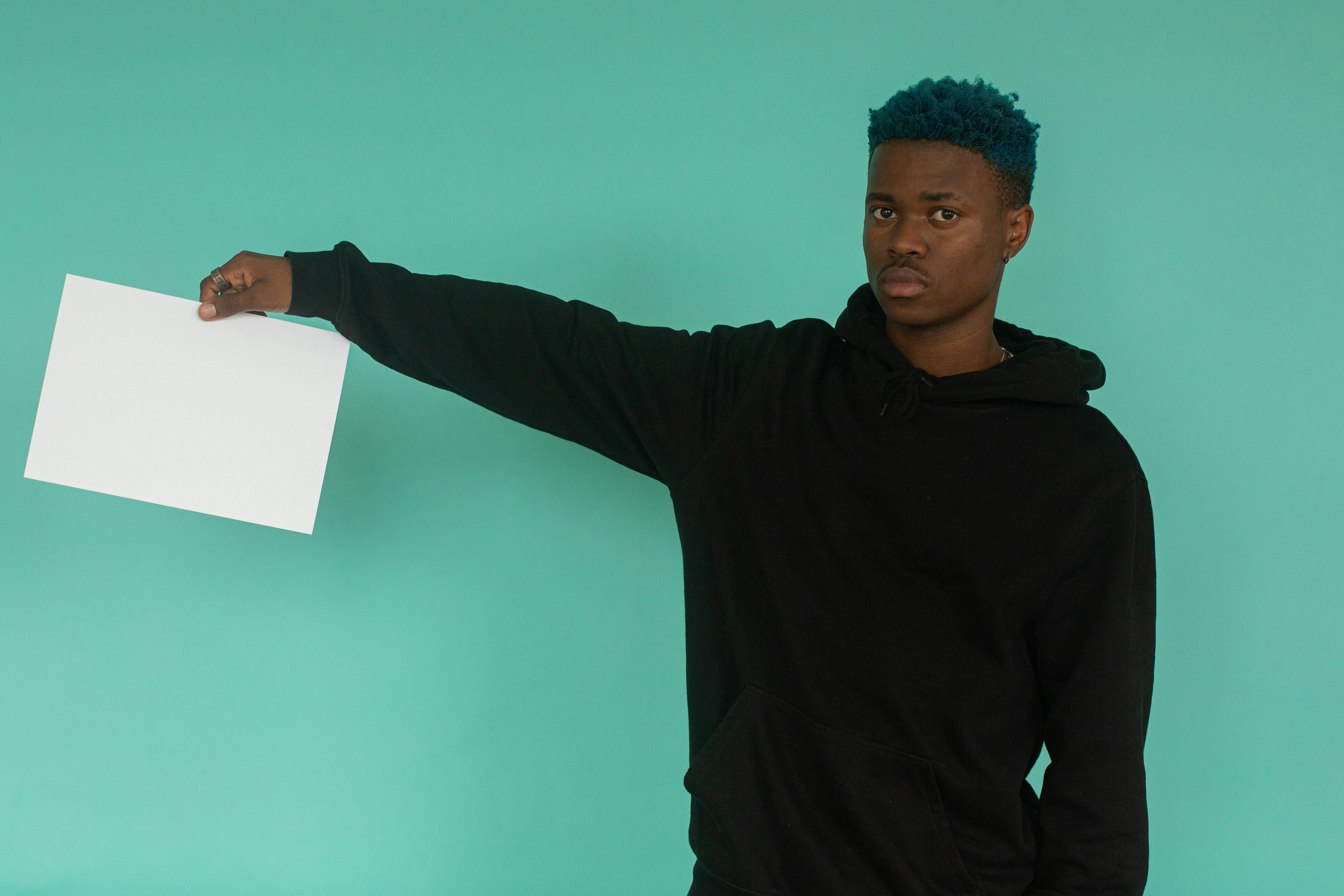 LoopBack Apparel’s Blank Hoodies for Modern Streetwear