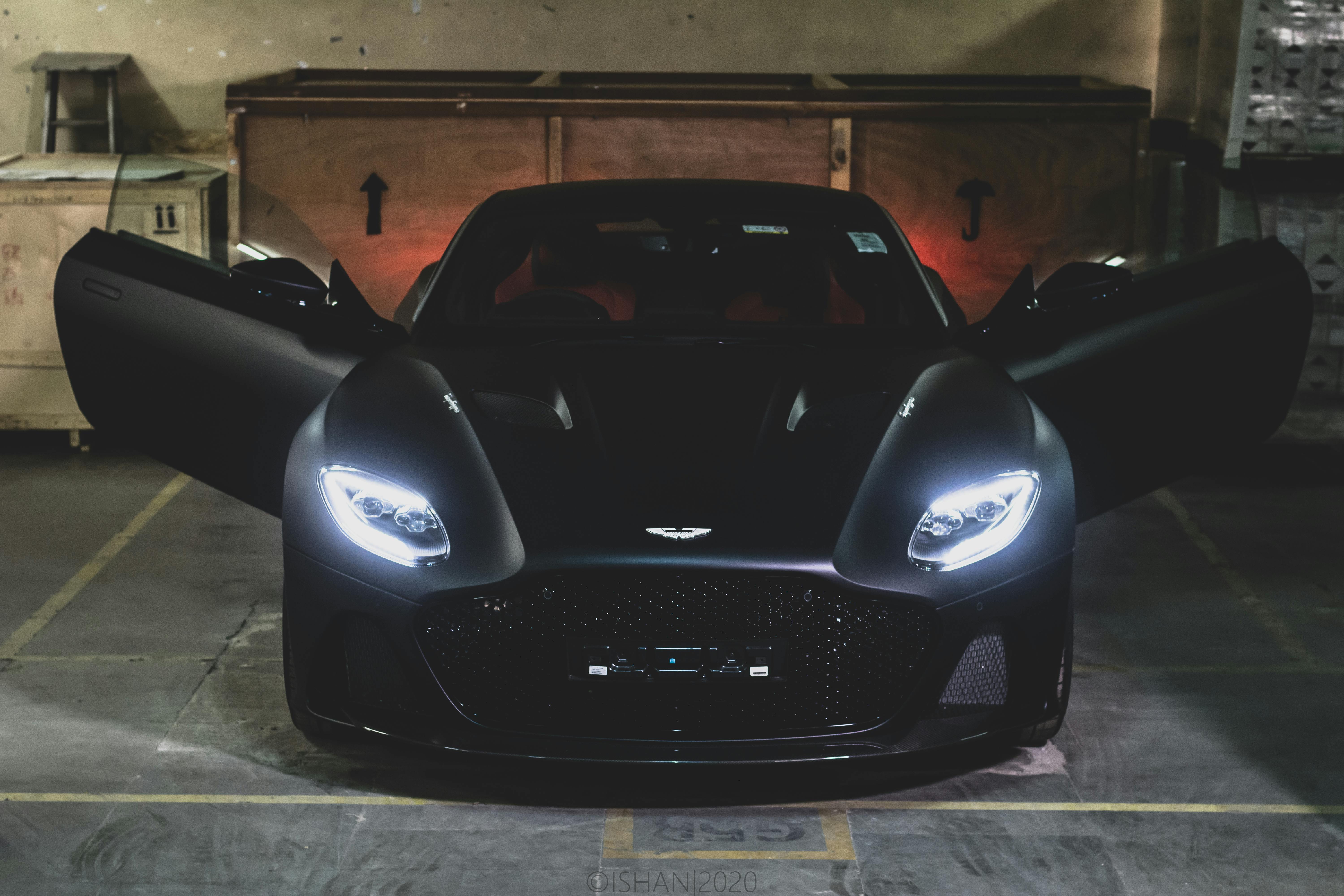 Impress Your Clients with Black Car Service for Board Meetings