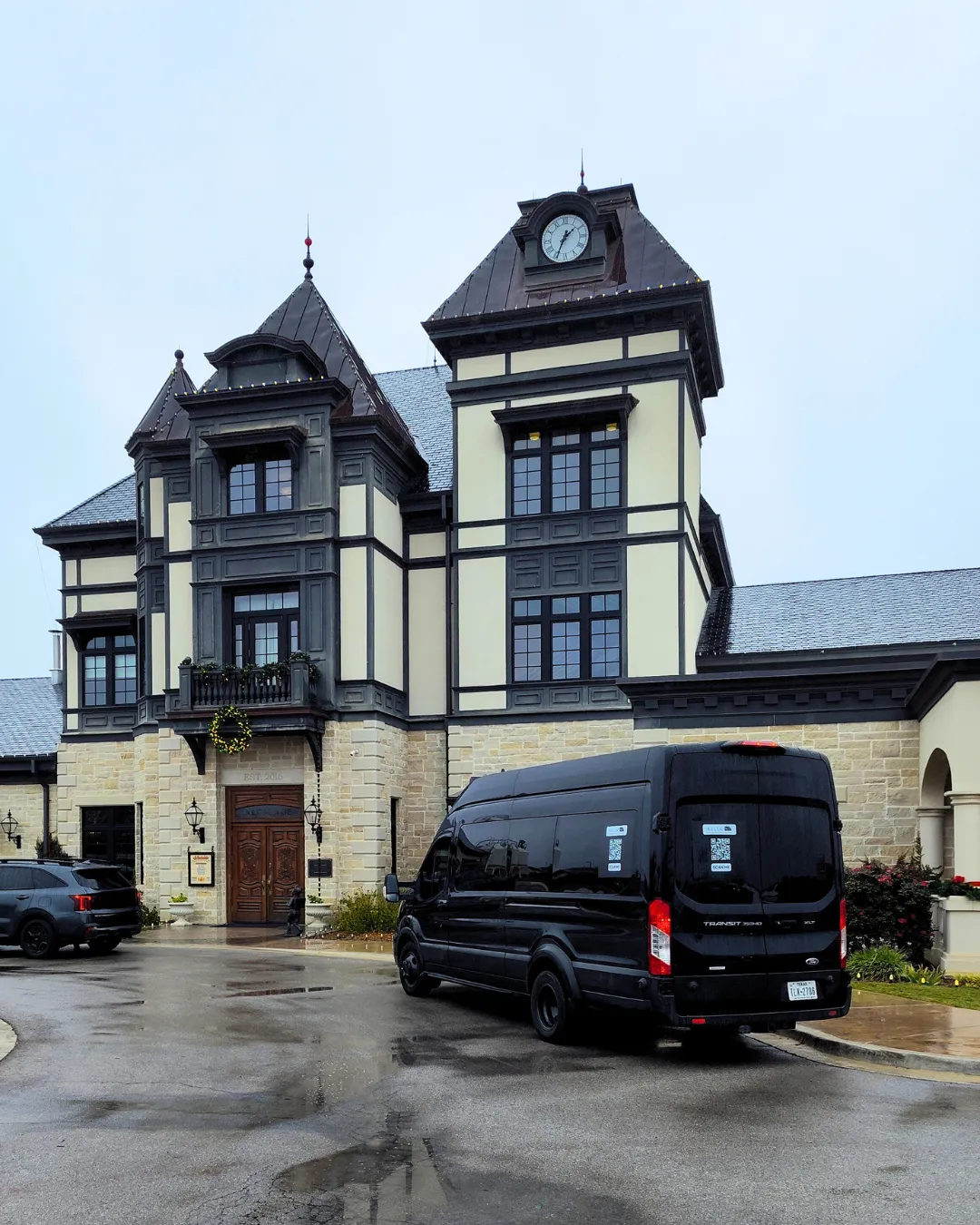 Austin to Fredericksburg TX Door-to-Door Shuttle Service