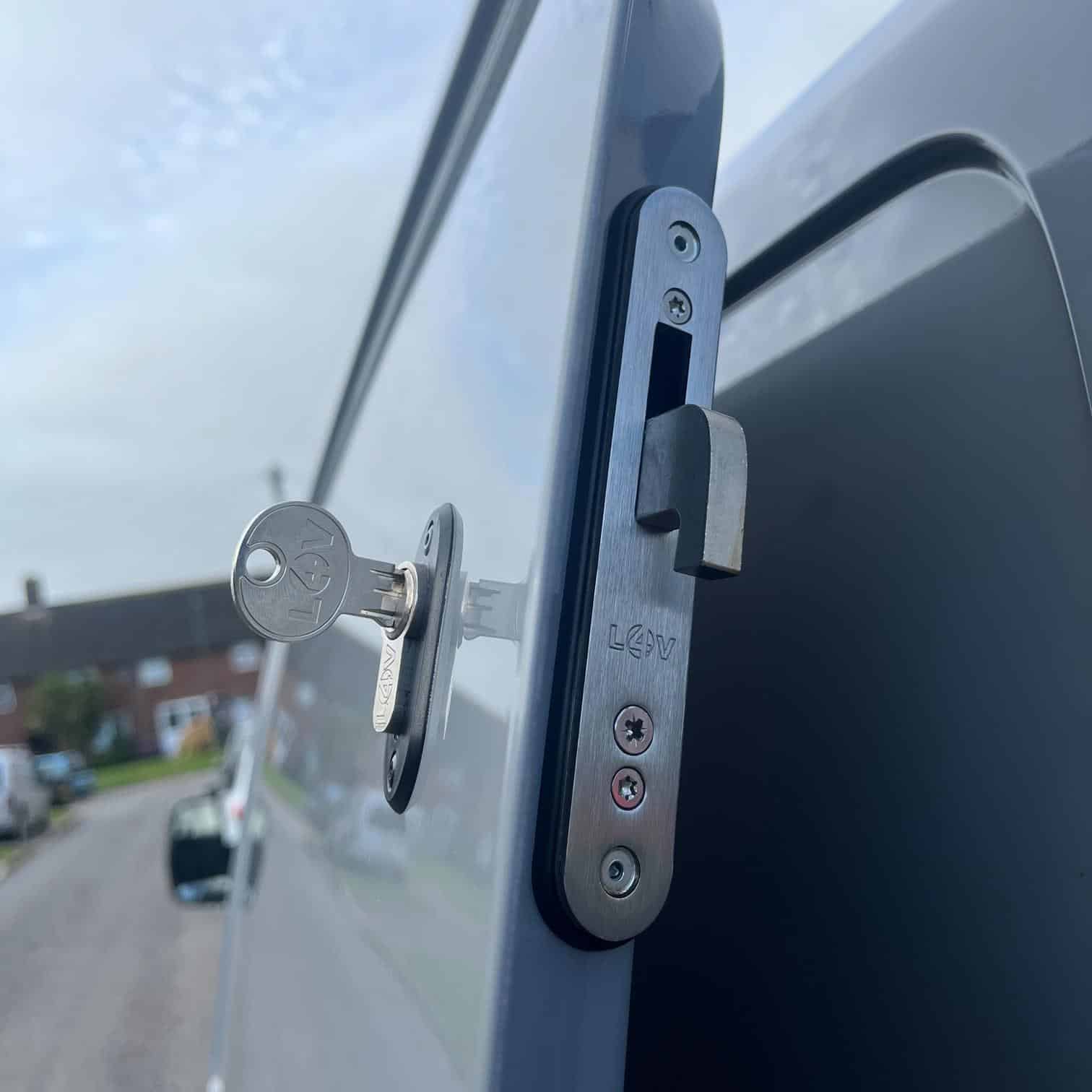 Chiusure di sicurezza per furgoni prezzi trasparenti e affidabilità Daken