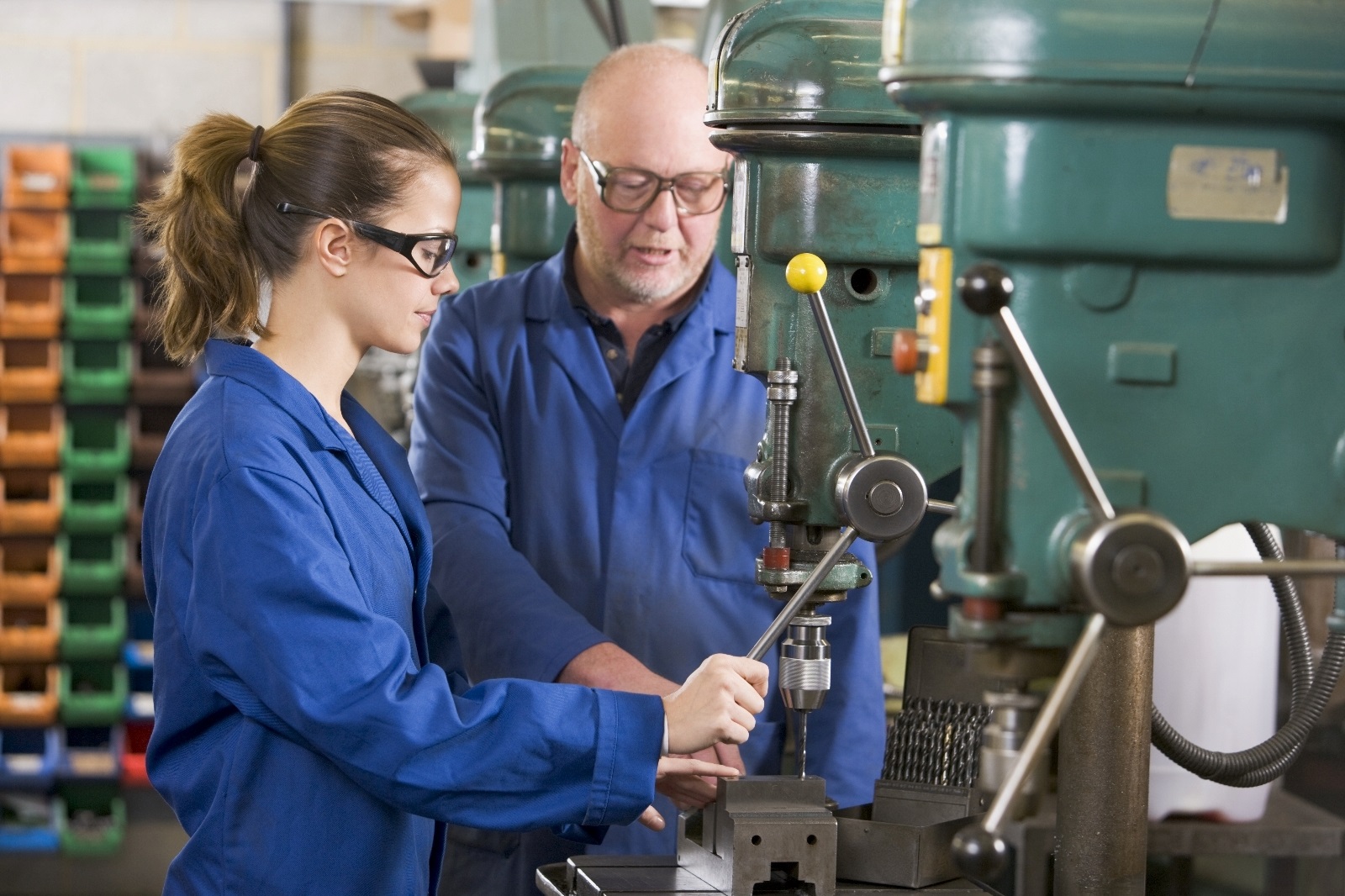 How Apprenticeships Help You Start Earning Straight After School