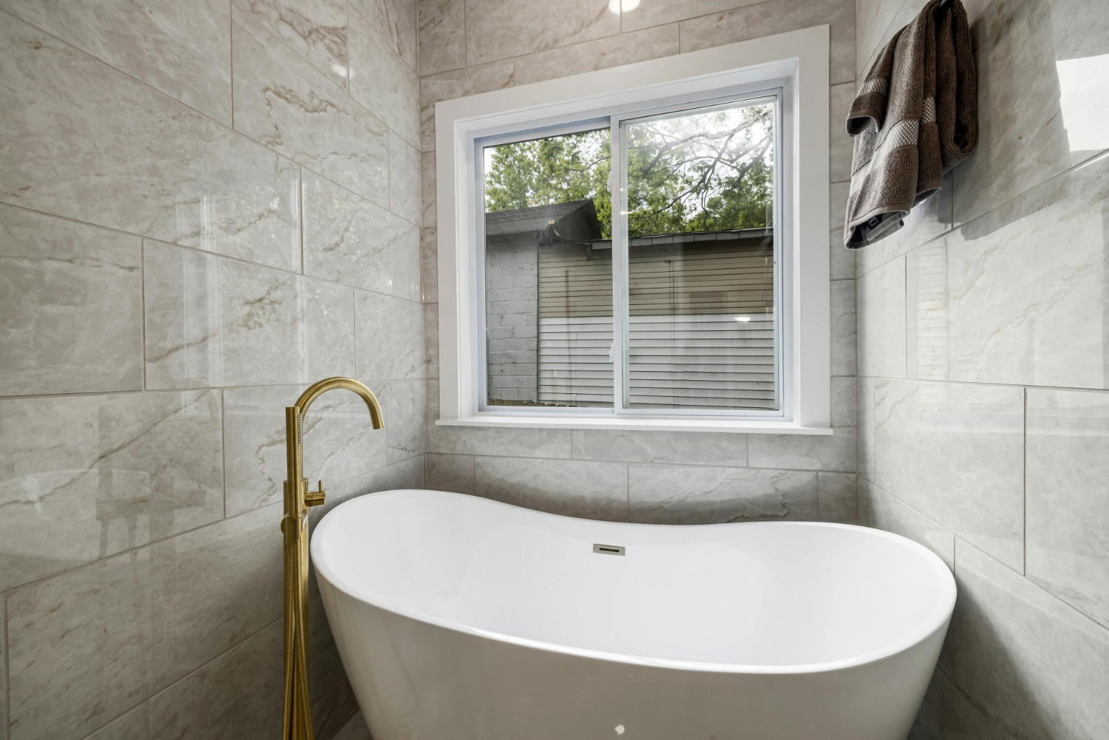 Bathroom Remodeler Committed to Exceptional Results